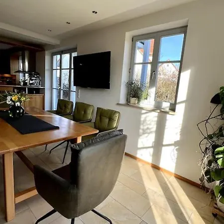Sonnige Mit Garten Am Fraenkischen Seenland Apartment *