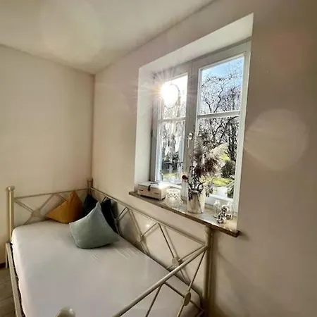 Apartment Sonnige Mit Garten Am Fraenkischen Seenland Kammerstein